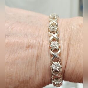 Vintage WLIND SP 8" Silver Plated Bracelet 7 Rhinestone  Flowers XO Design